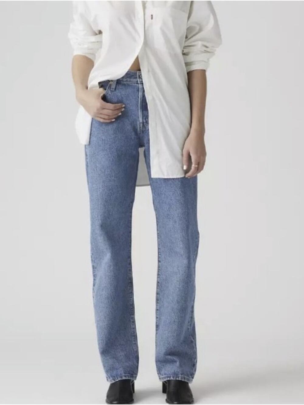 NWT 501 ’90s Straight Leg Jeans
